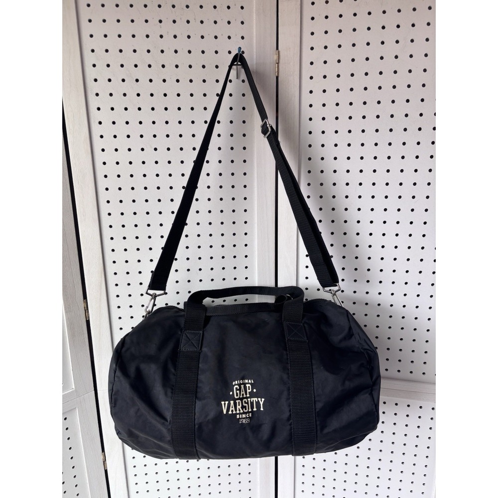 GAP Varsity Nylon Duffle Bag Black Zip Tote Shoulder Overnight Sports 17"x14"